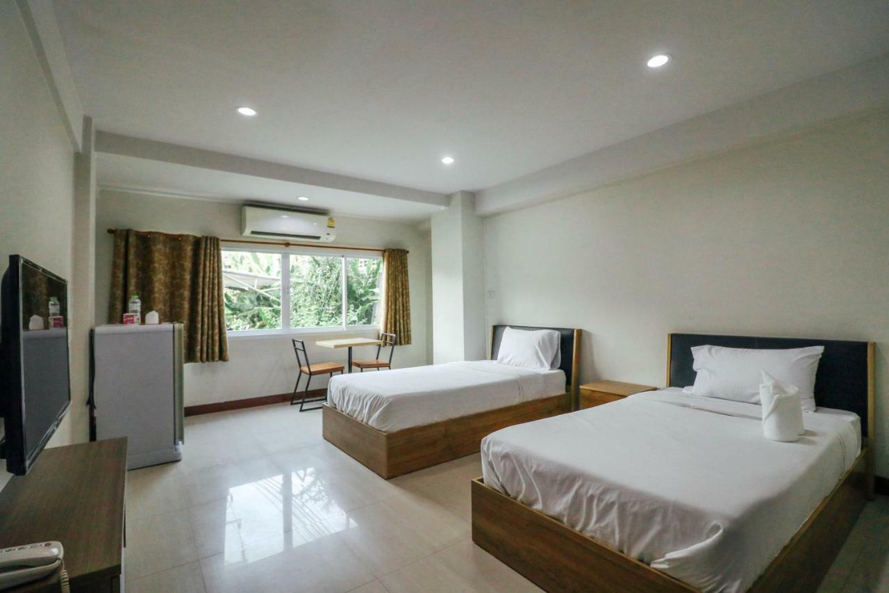 Dd Place Suphan Buri Luaran gambar